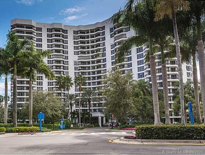 Photo 1 of Mystic Pointe Dr