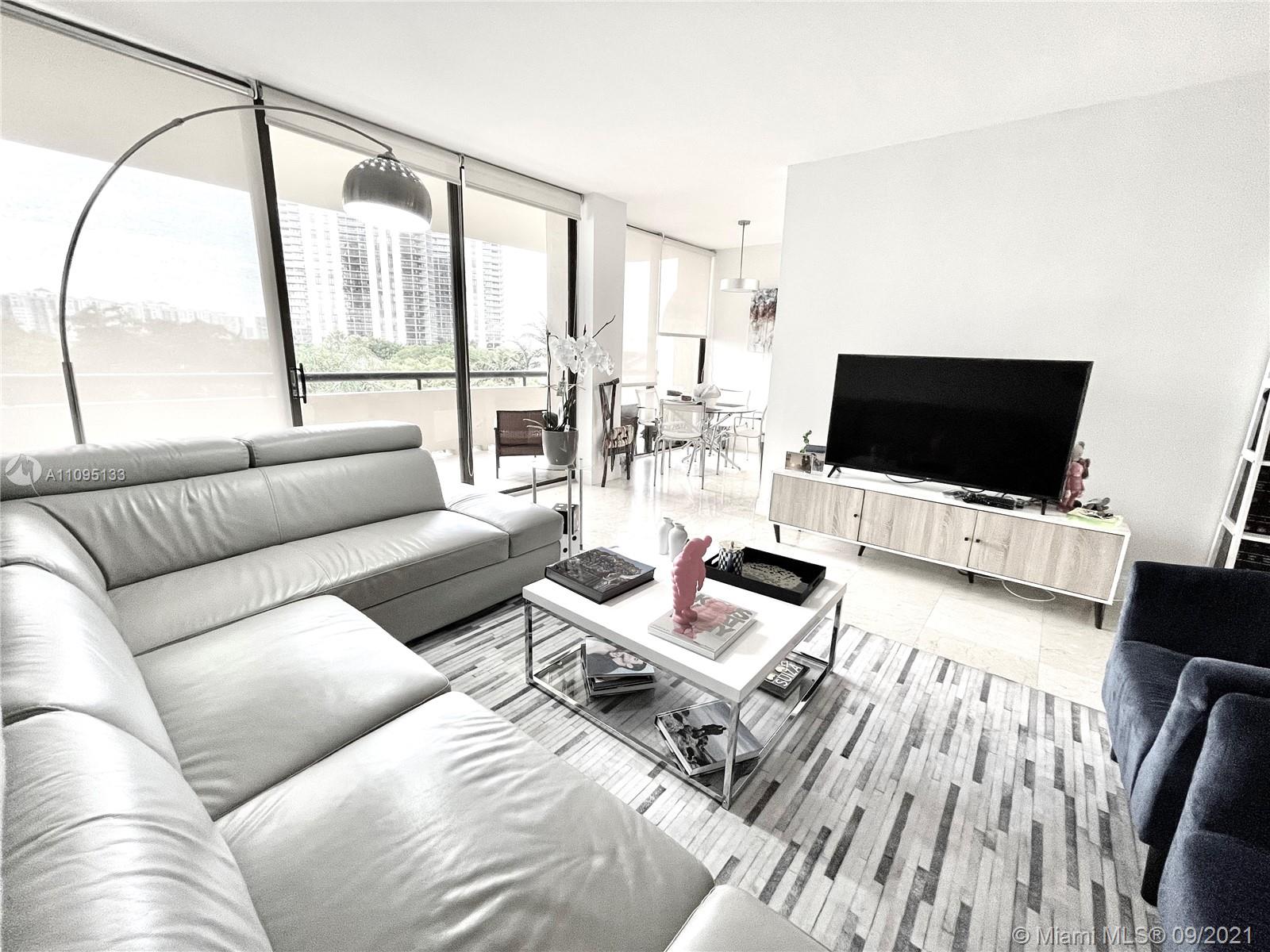 Photo of 19355 Turnberry Way #3L, Aventura, Florida, 33180 -