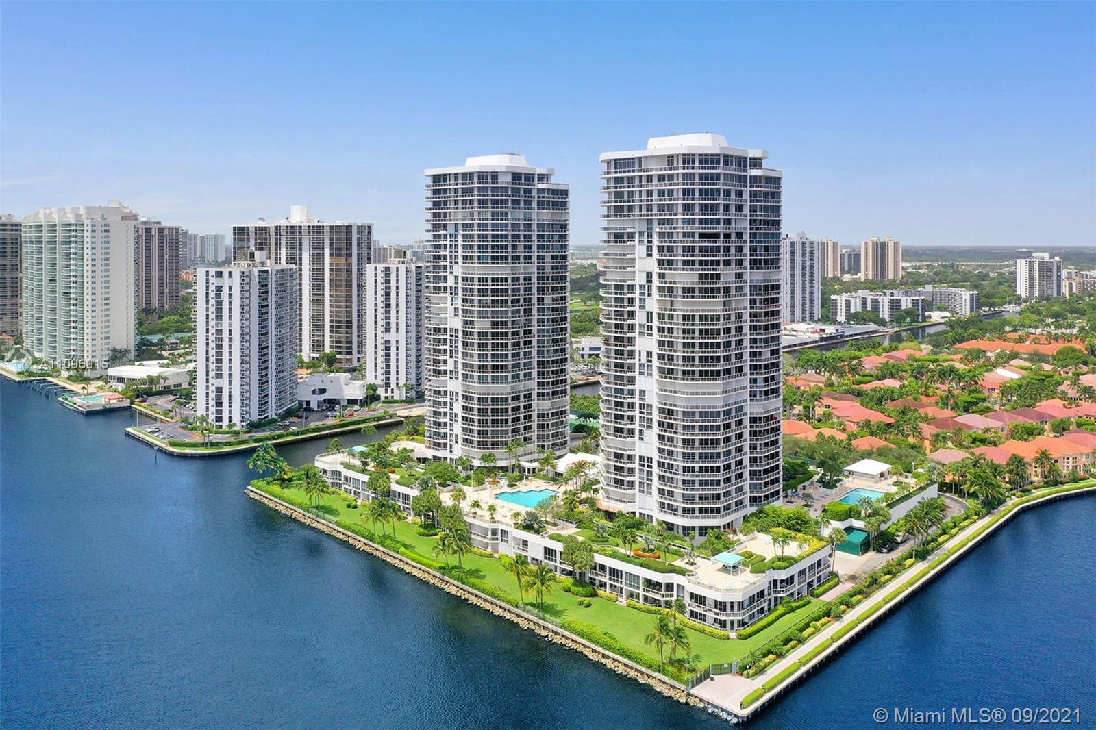 Intracoastal views from this stunning unit. Wallk up and down the stairs if you don't want to go in the elevators.
