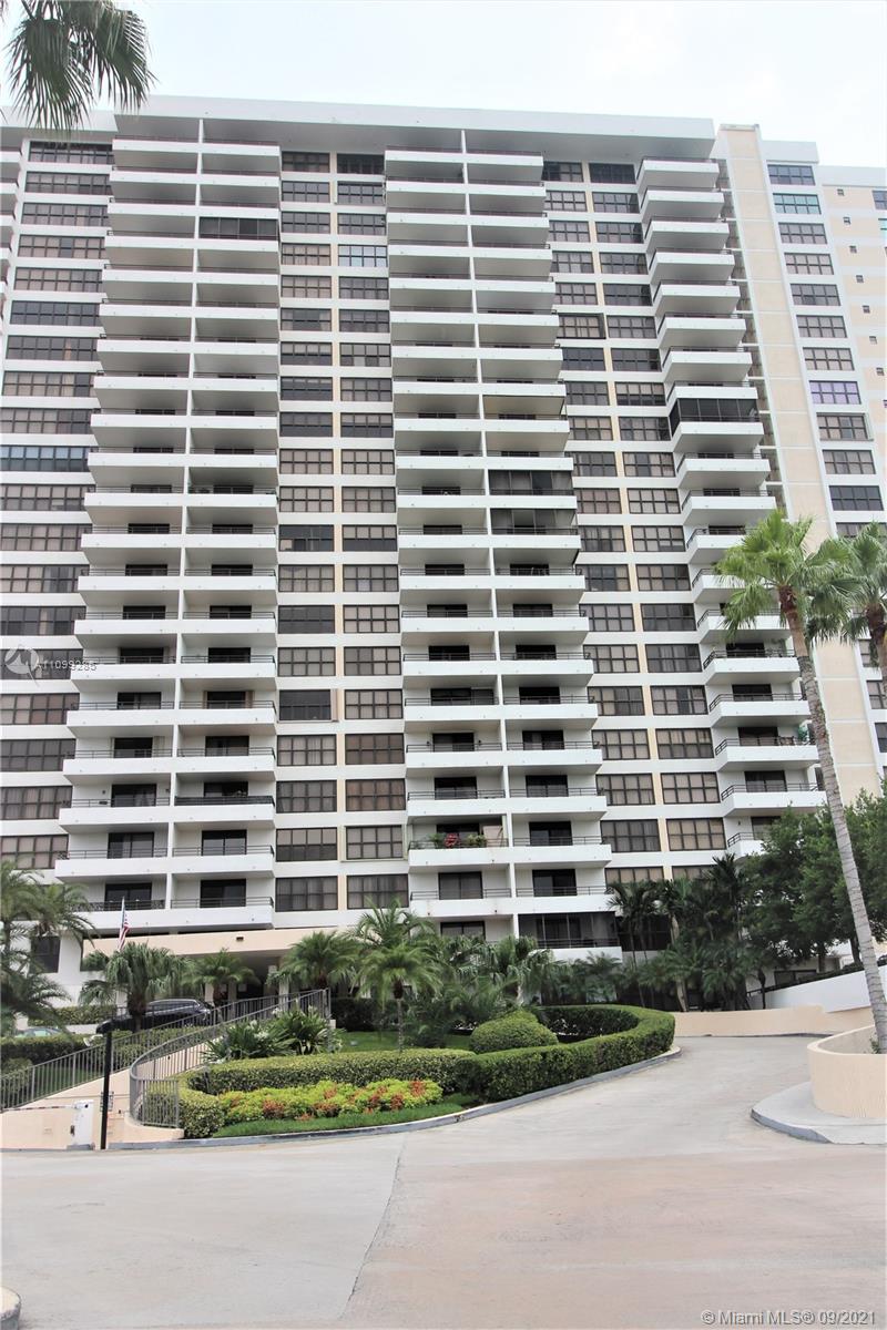 Photo 1 of Parkview Dr