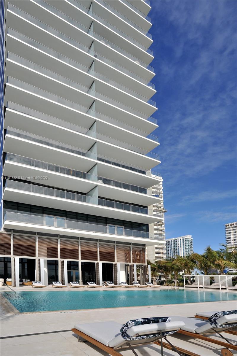 See details 11B 3 / 4 2913 sq. ft. $ 2022-02-08 0 Photo