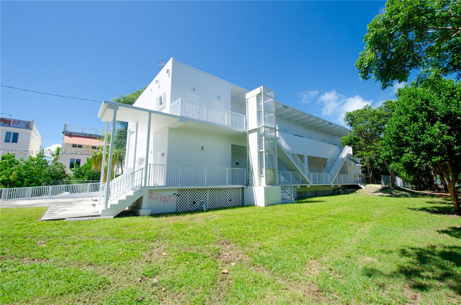 See details / sq. ft. $ 2022-02-24 0 Photo