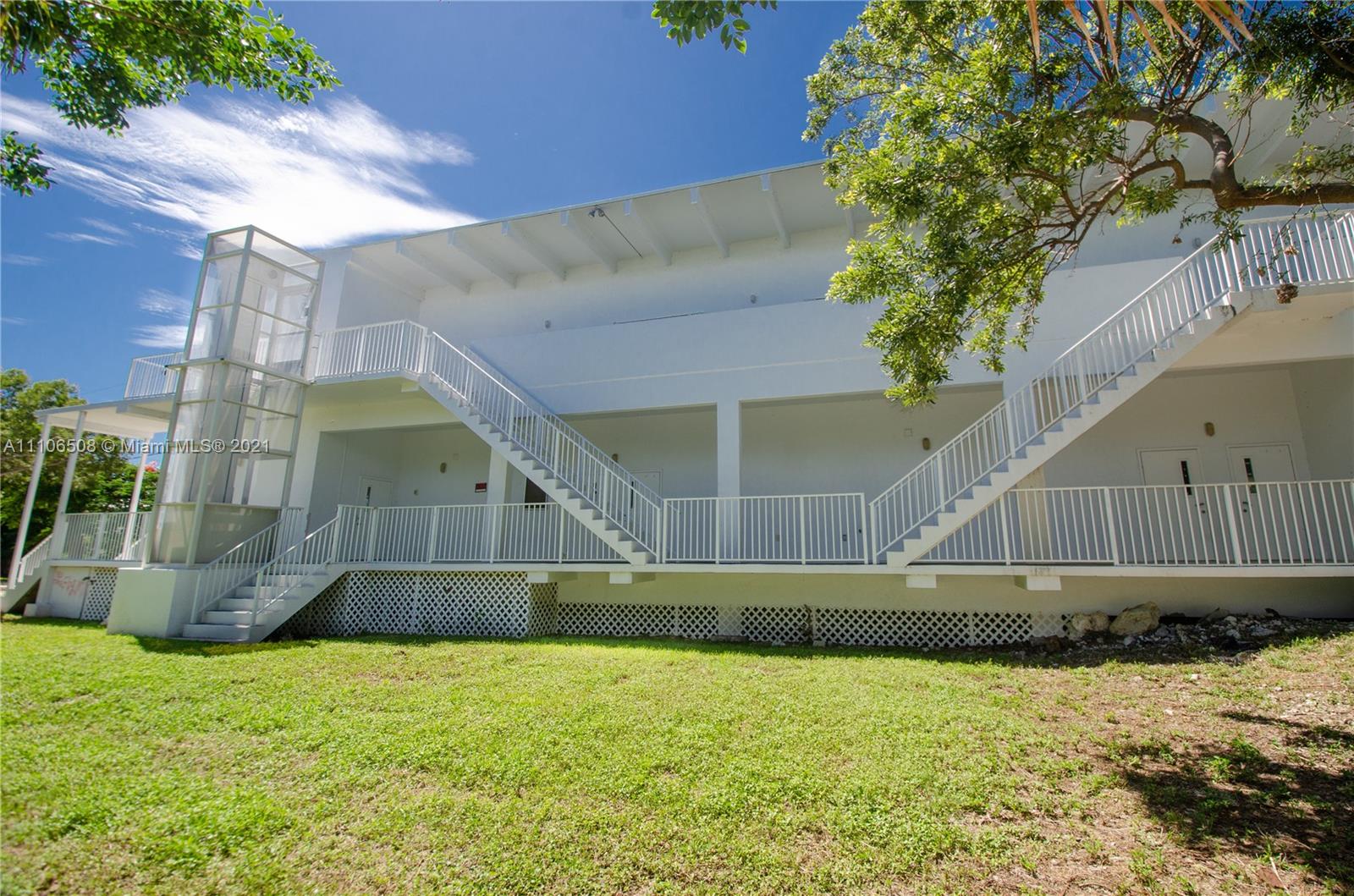 See details / sq. ft. $ 2022-02-24 0 Photo