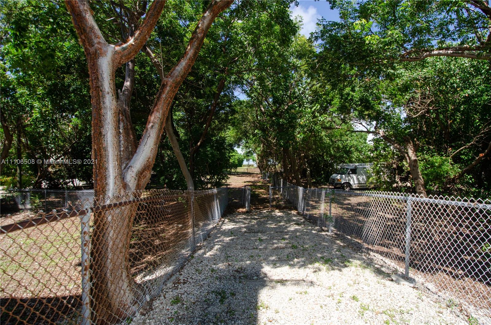 See details / sq. ft. $ 2022-02-24 0 Photo