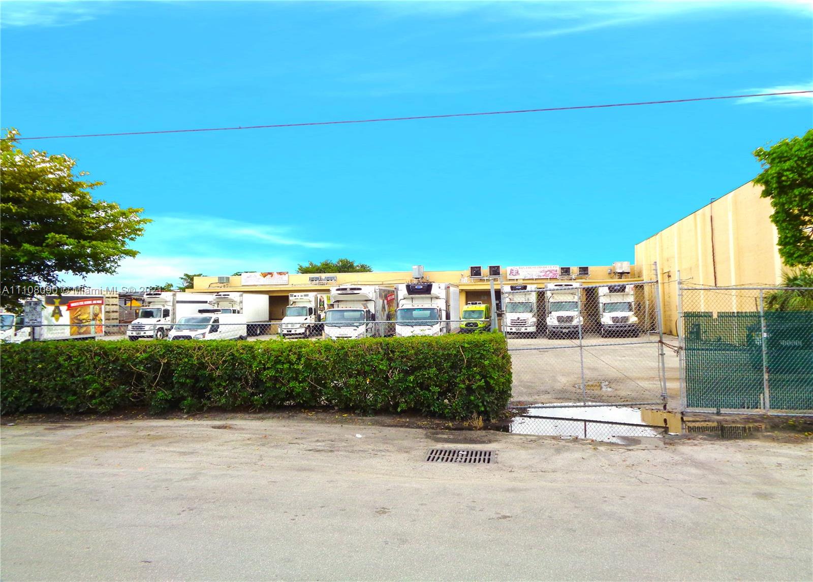 See details C / sq. ft. $ 2022-11-03 0 Photo