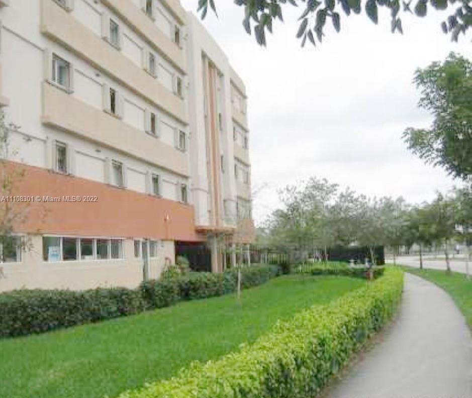 See details / sq. ft. $ 2022-09-02 0 Photo