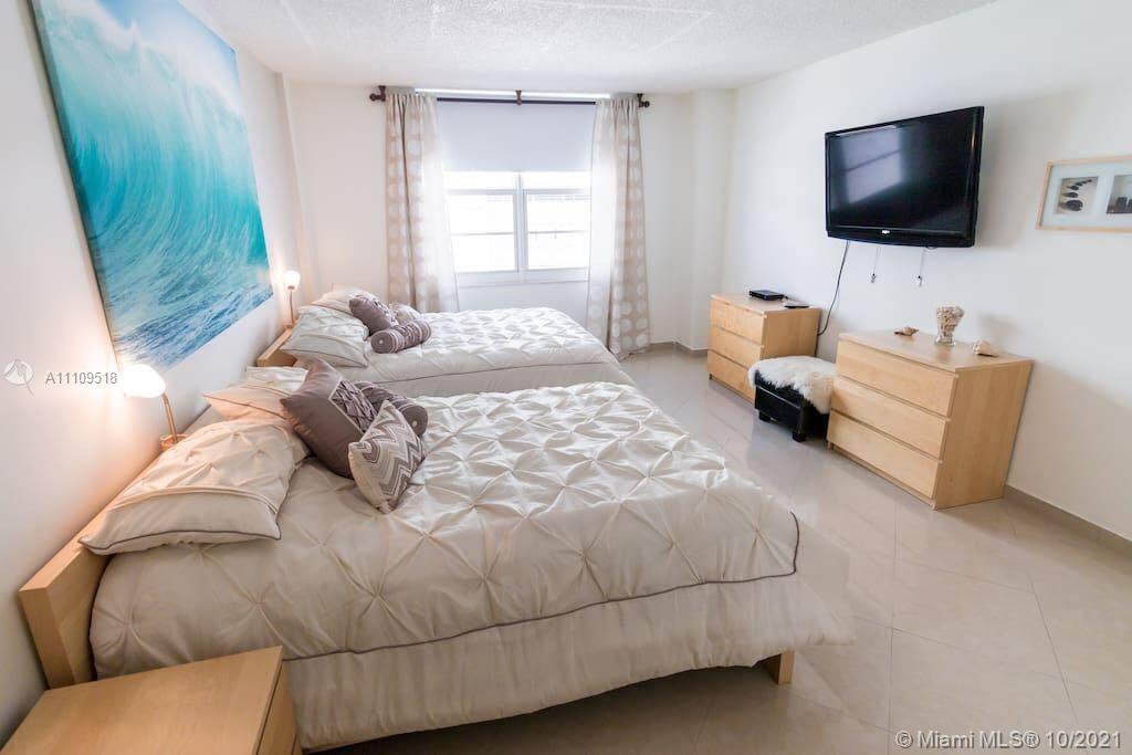 Photo of 3725 Ocean Dr #1003, Hollywood, Florida, 33019 -