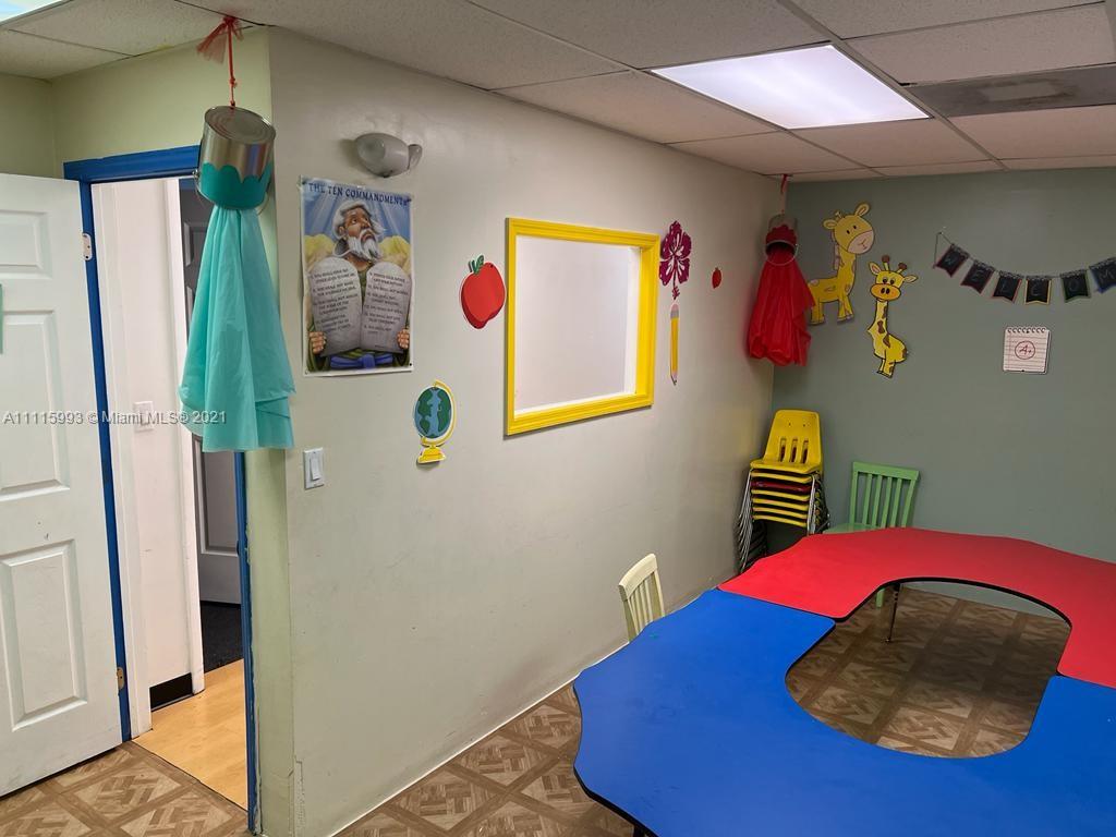 See details 5 / sq. ft. $ 2021-10-25 0 Photo