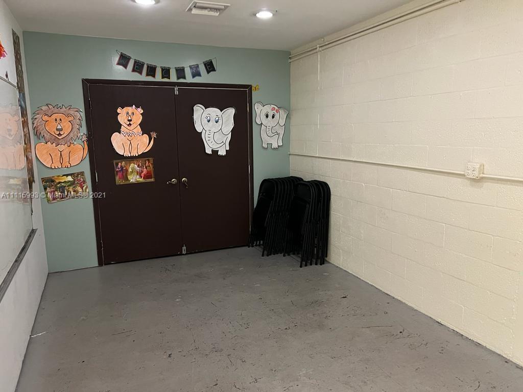See details 5 / sq. ft. $ 2021-10-25 0 Photo