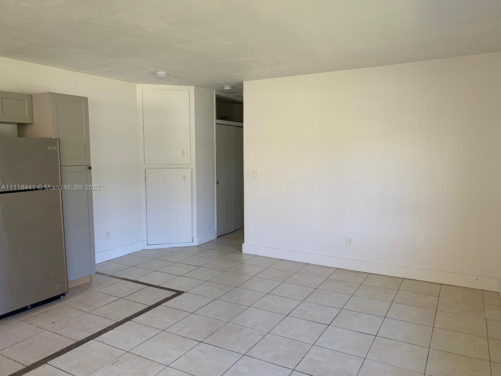 See details / 2210 sq. ft. $ 2022-11-12 0 Photo