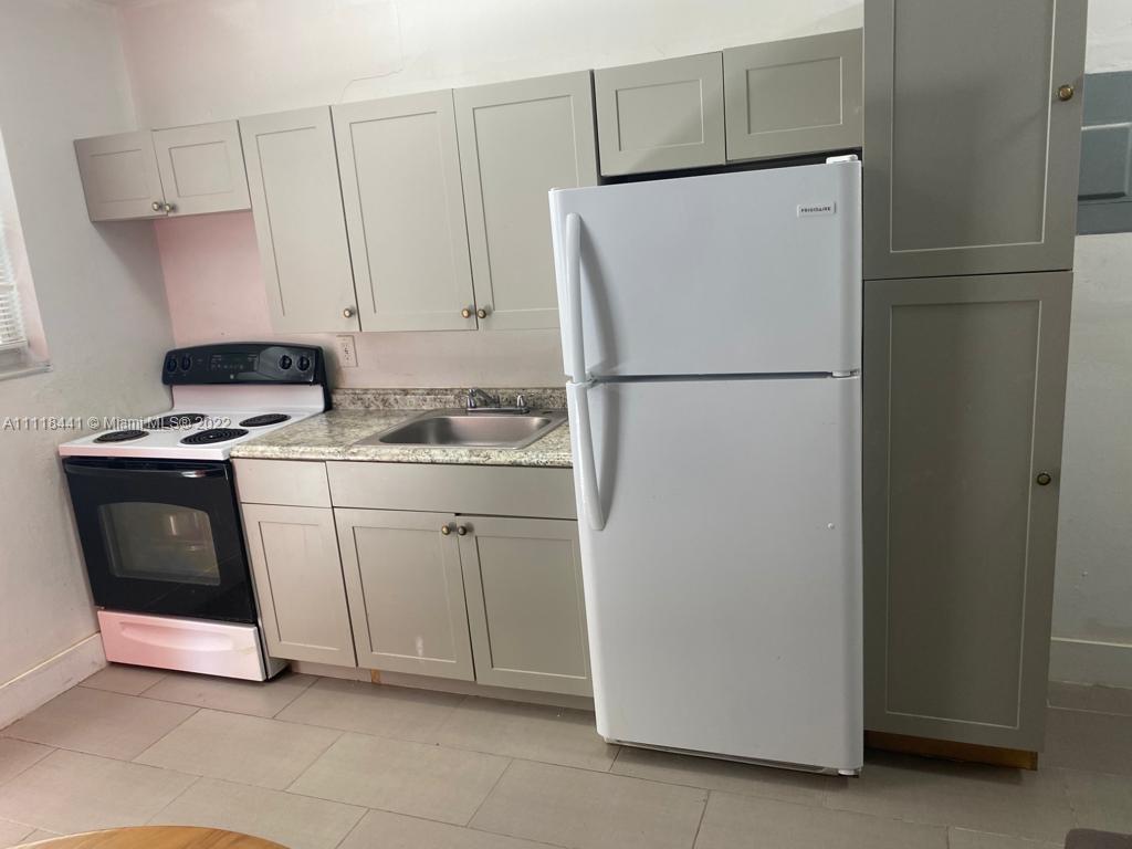 See details / 2210 sq. ft. $ 2022-11-12 0 Photo