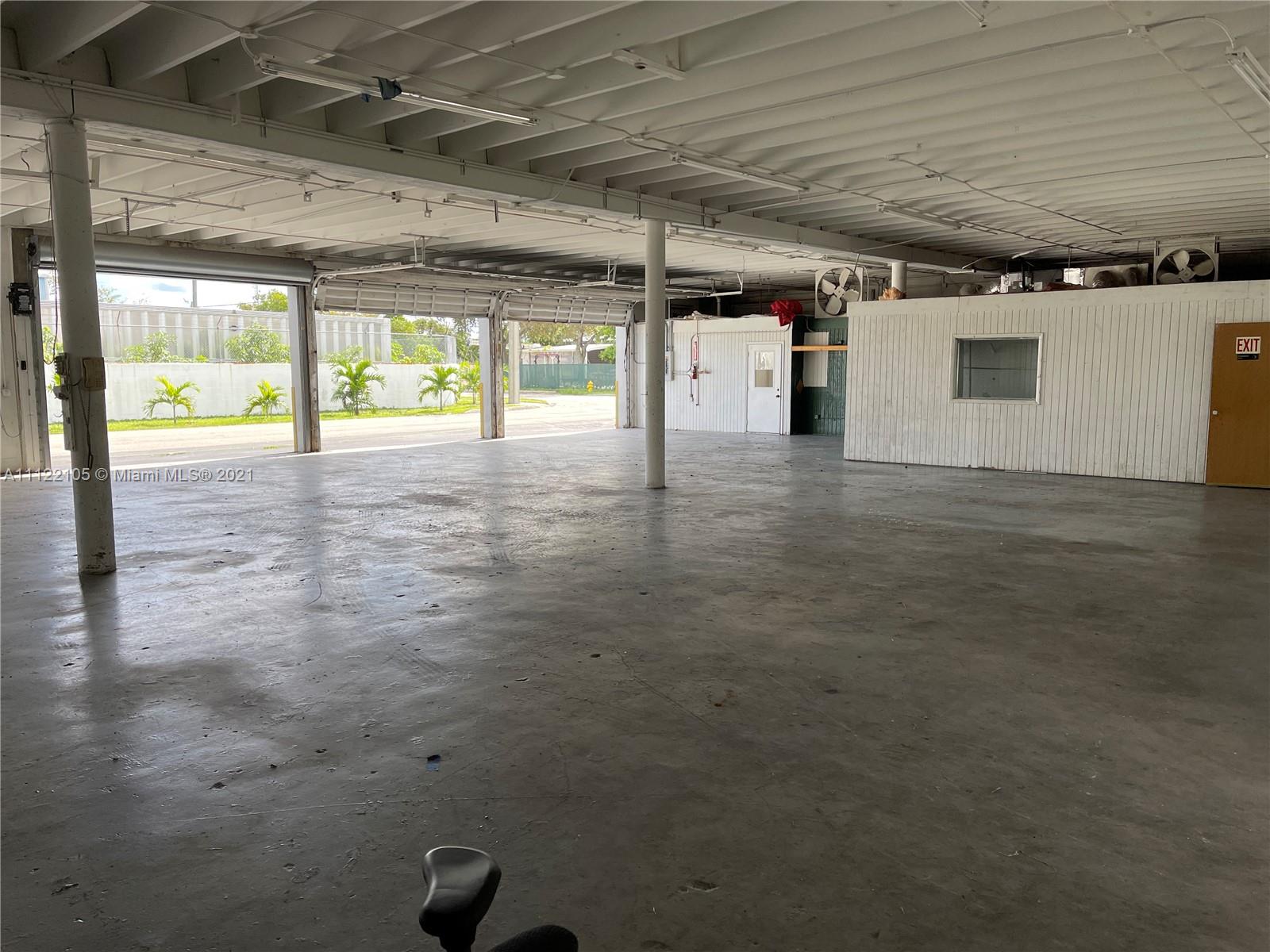 See details / sq. ft. $ 2022-10-31 0 Photo
