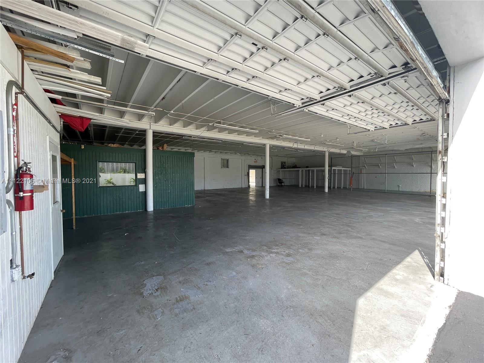 See details / sq. ft. $ 2022-10-31 0 Photo