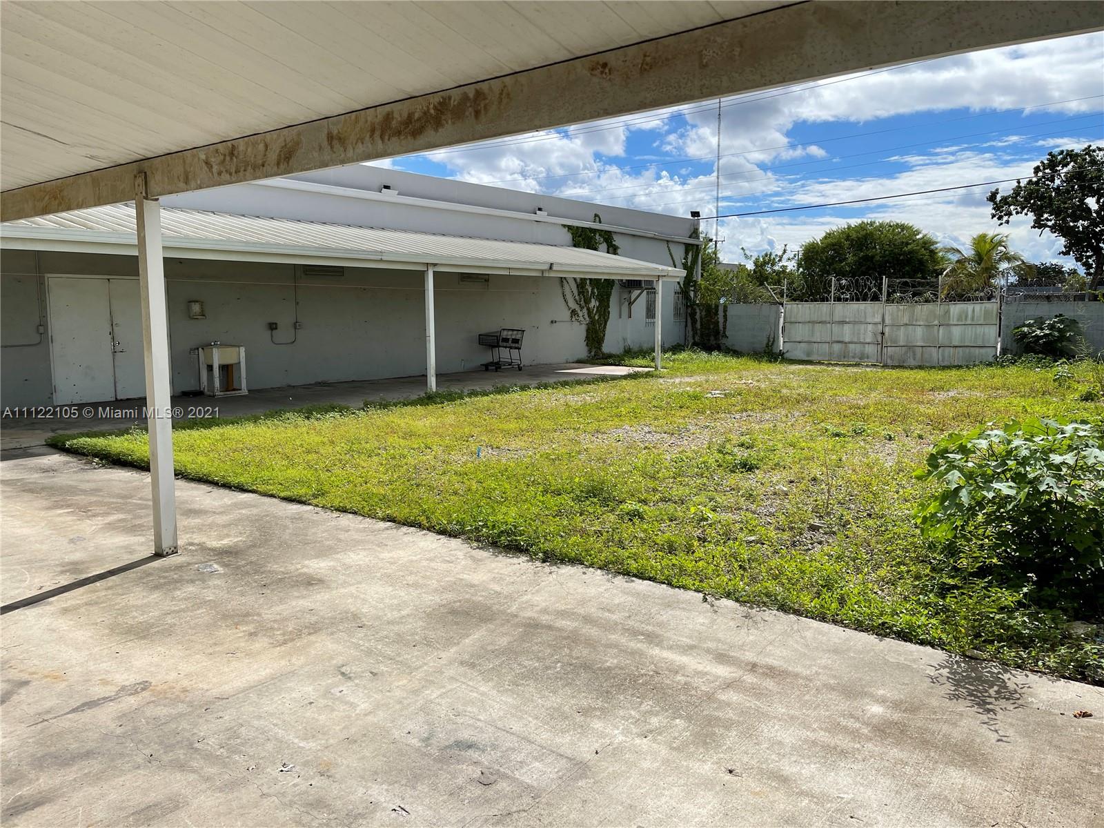 See details / sq. ft. $ 2022-10-31 0 Photo