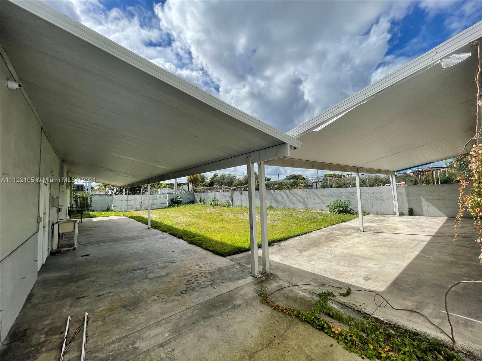 See details / sq. ft. $ 2022-10-31 0 Photo
