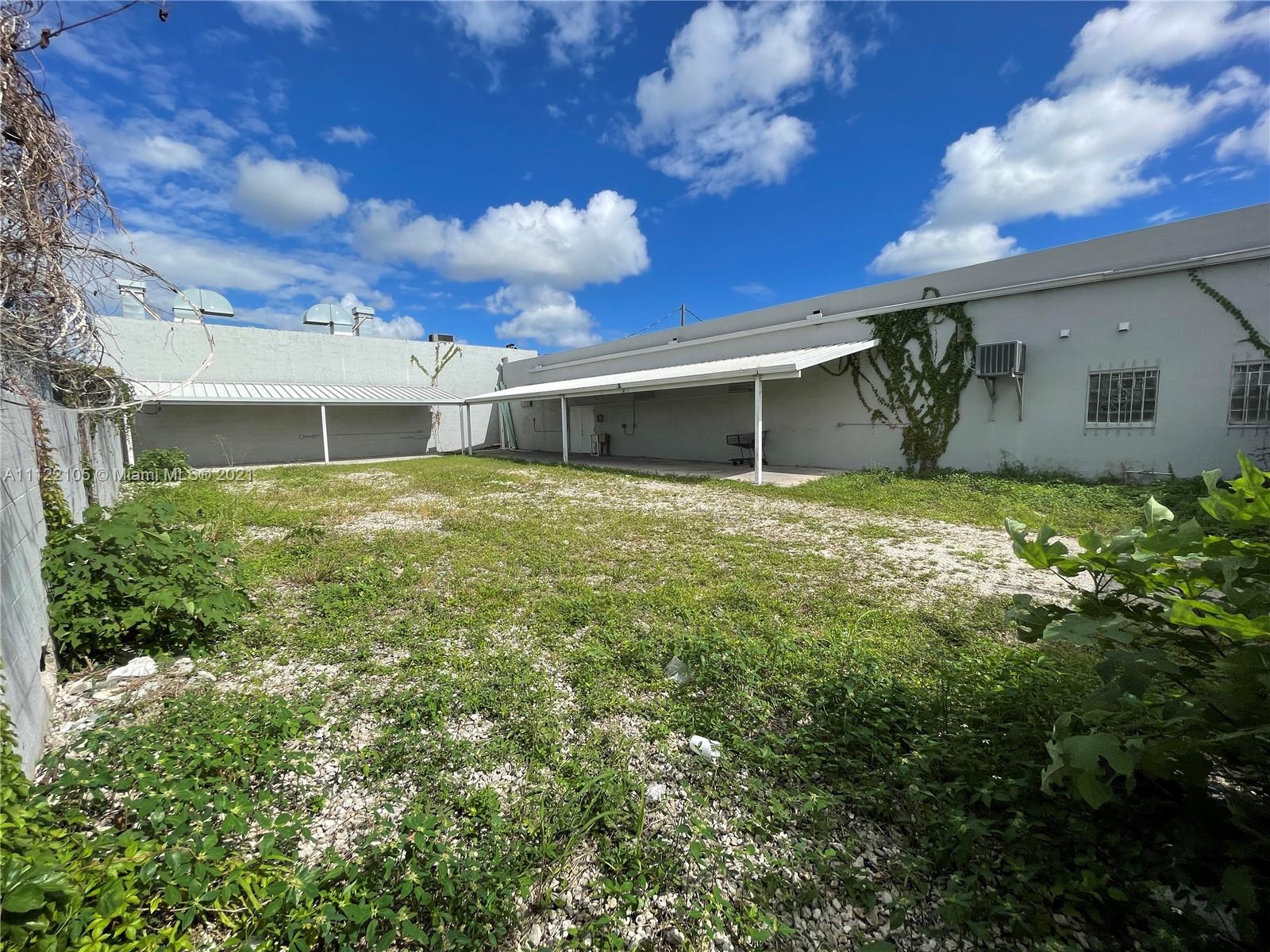 See details / sq. ft. $ 2022-10-31 0 Photo