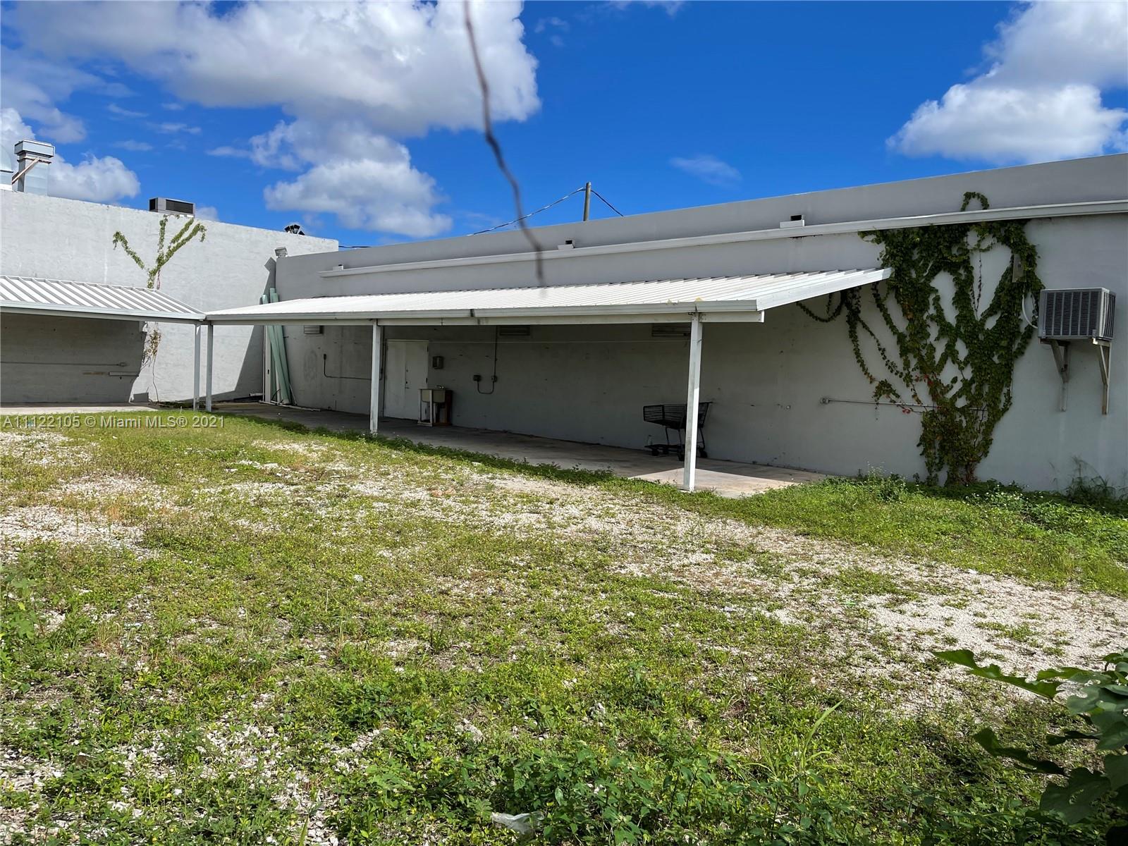 See details / sq. ft. $ 2022-10-31 0 Photo