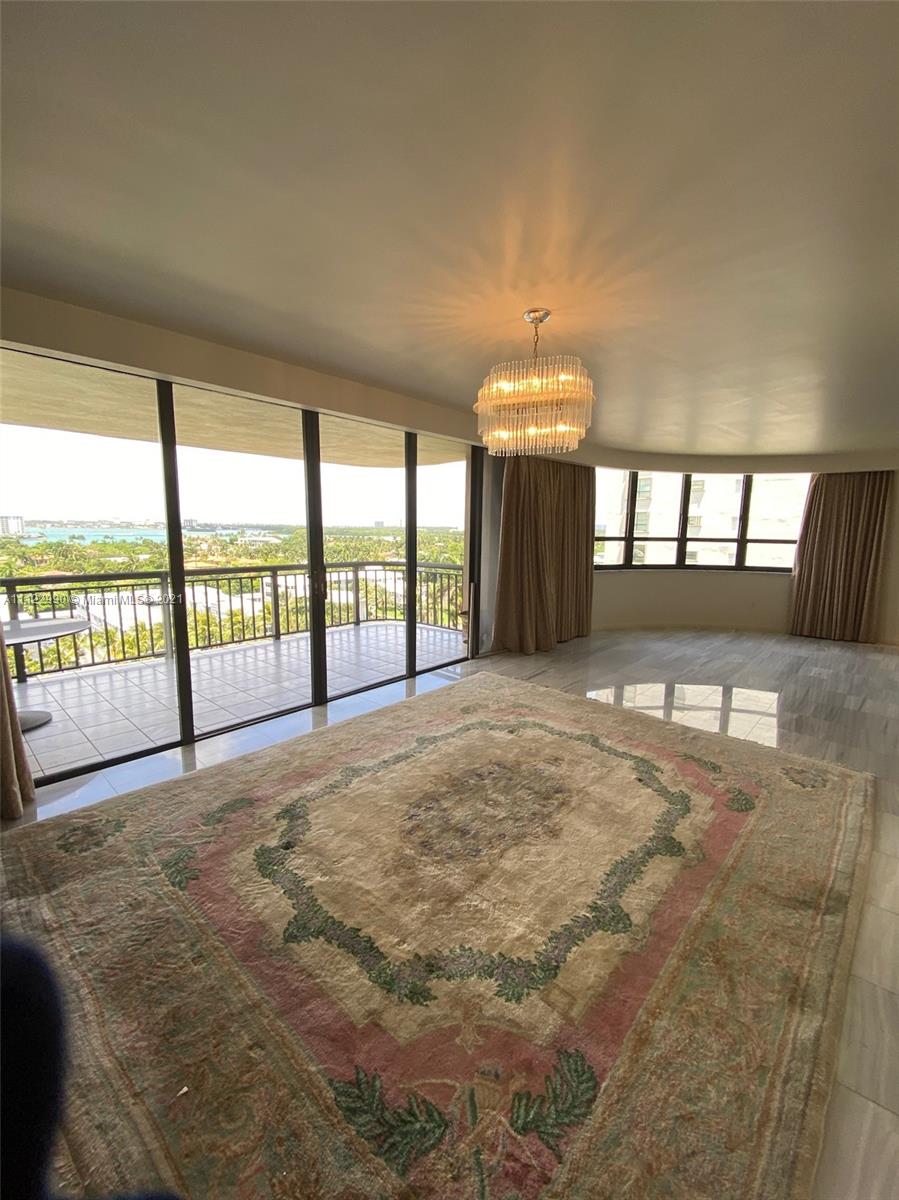 West View from oversized balcony