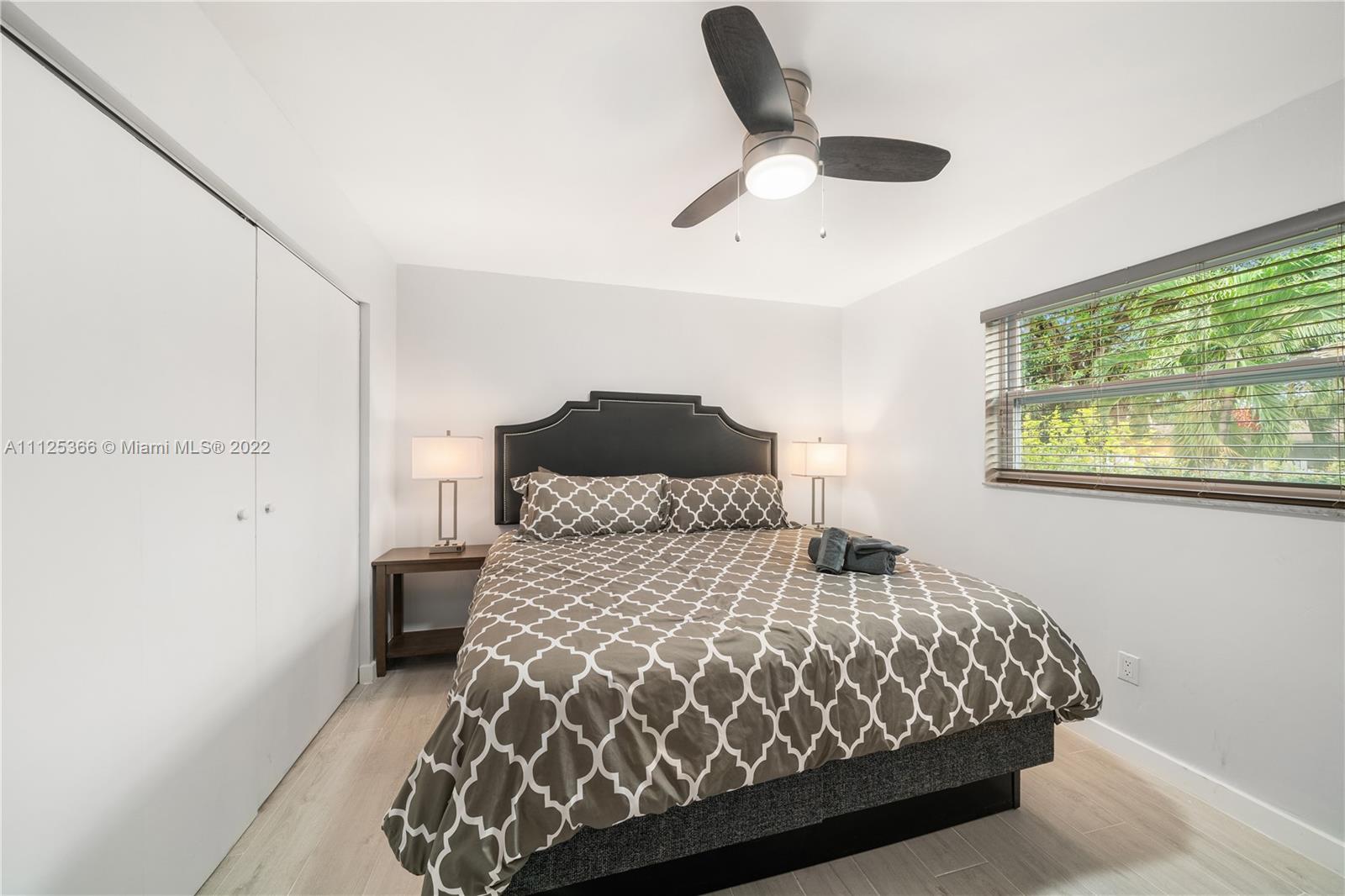 See details / 1816 sq. ft. $ 2022-12-21 0 Photo