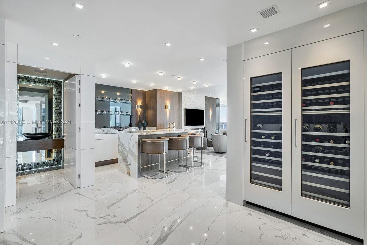 Photo of 3535 Ocean Dr #2804, Hollywood, Florida, 33019 -