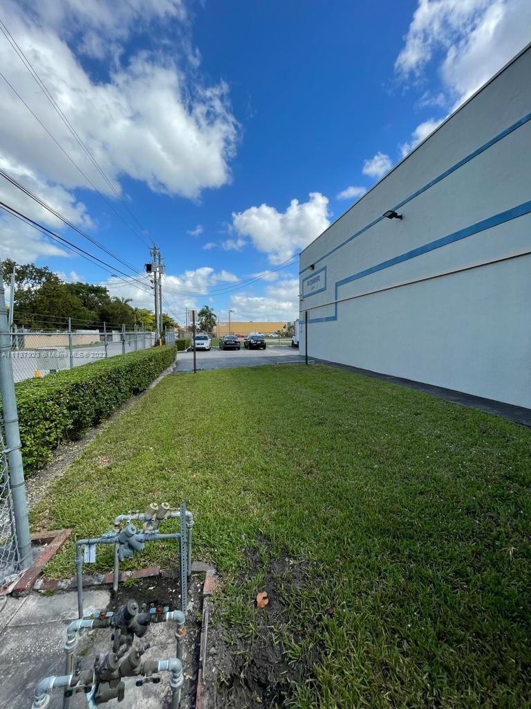 See details 3 / sq. ft. $ 2022-01-18 0 Photo