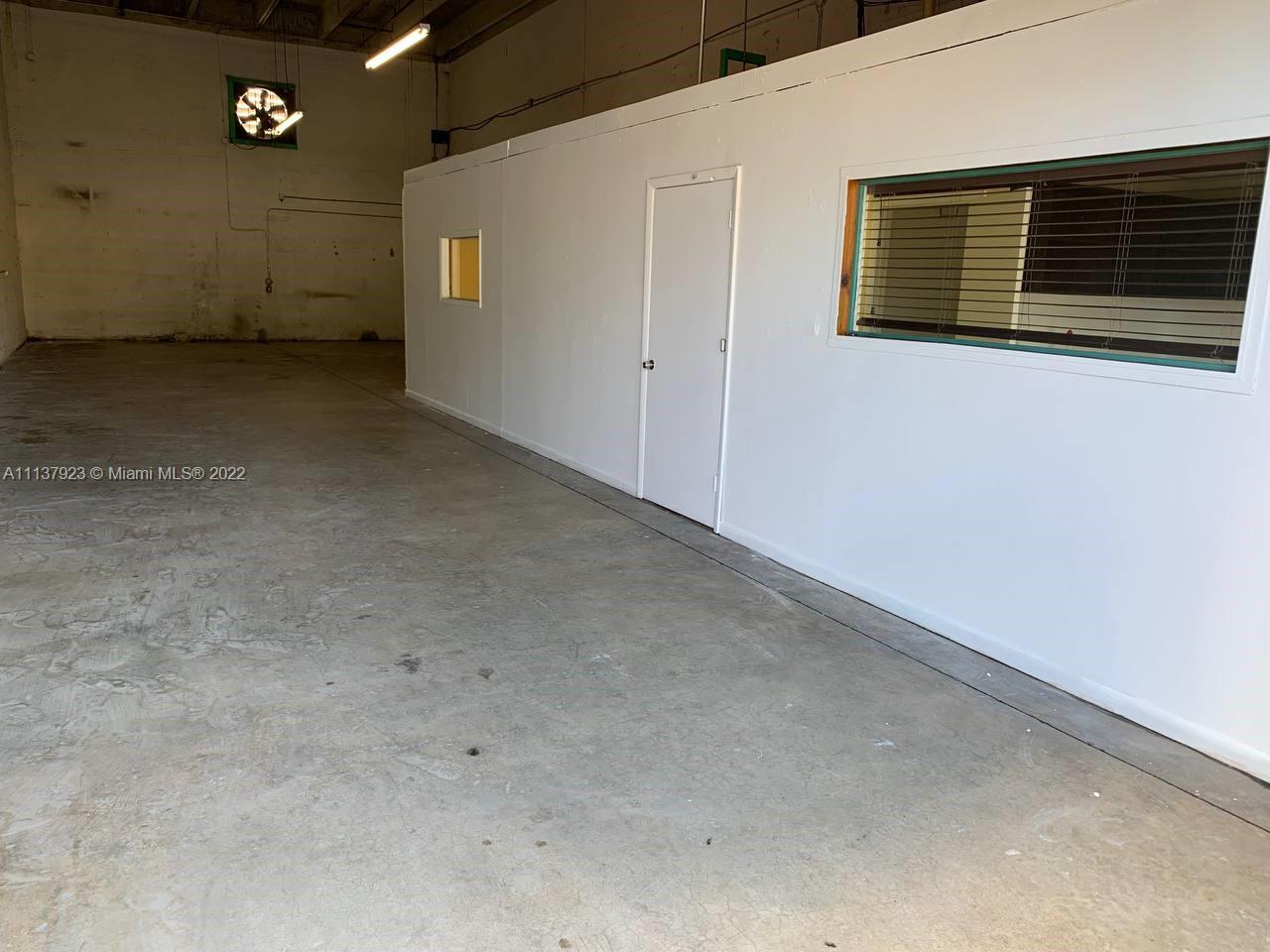 See details 3 / sq. ft. $ 2022-01-18 0 Photo