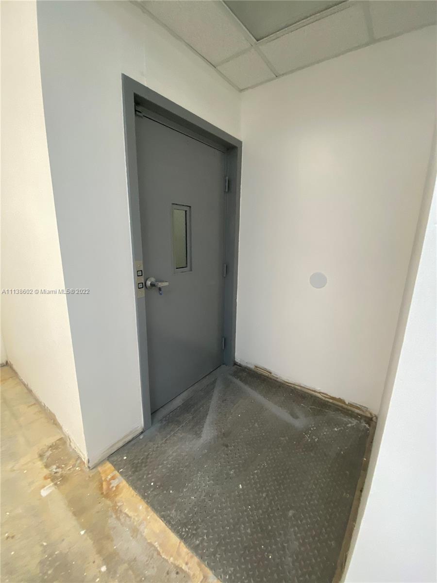 See details 20113 / sq. ft. $ 2022-05-18 0 Photo