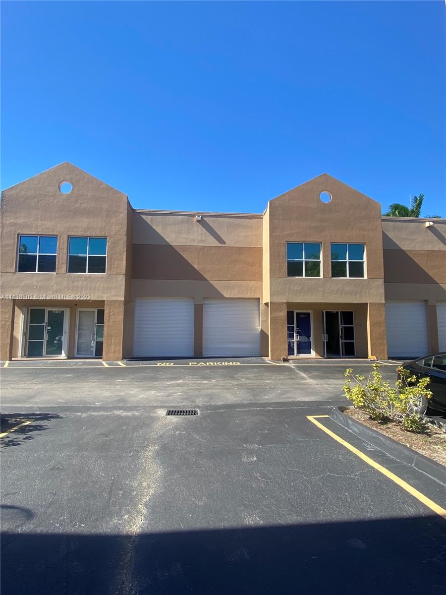 See details 20113 / sq. ft. $ 2022-05-18 0 Photo