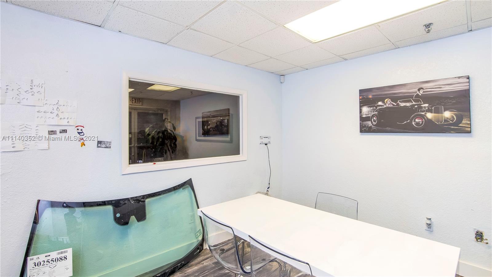 See details / sq. ft. $ 2022-09-20 0 Photo