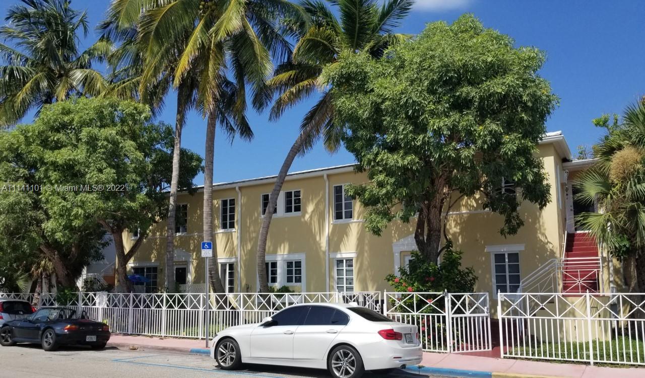 See details / 4020 sq. ft. $ 2022-03-01 0 Photo