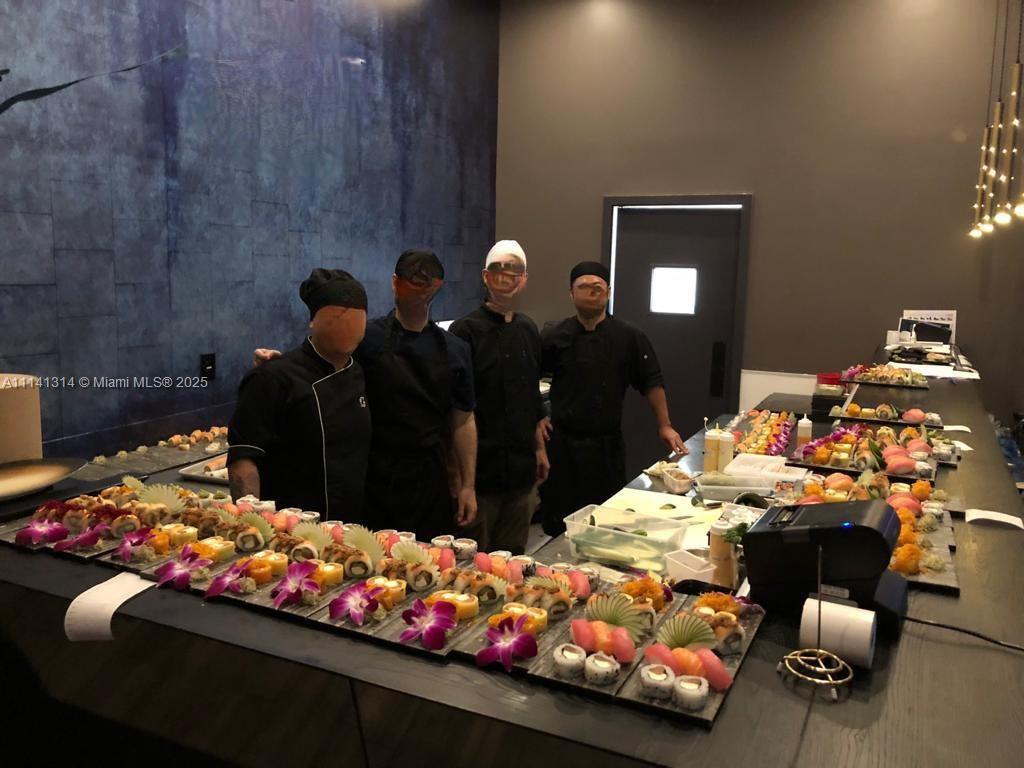 Ver detalles / sq. ft. $ 2025-10-01 0 foto