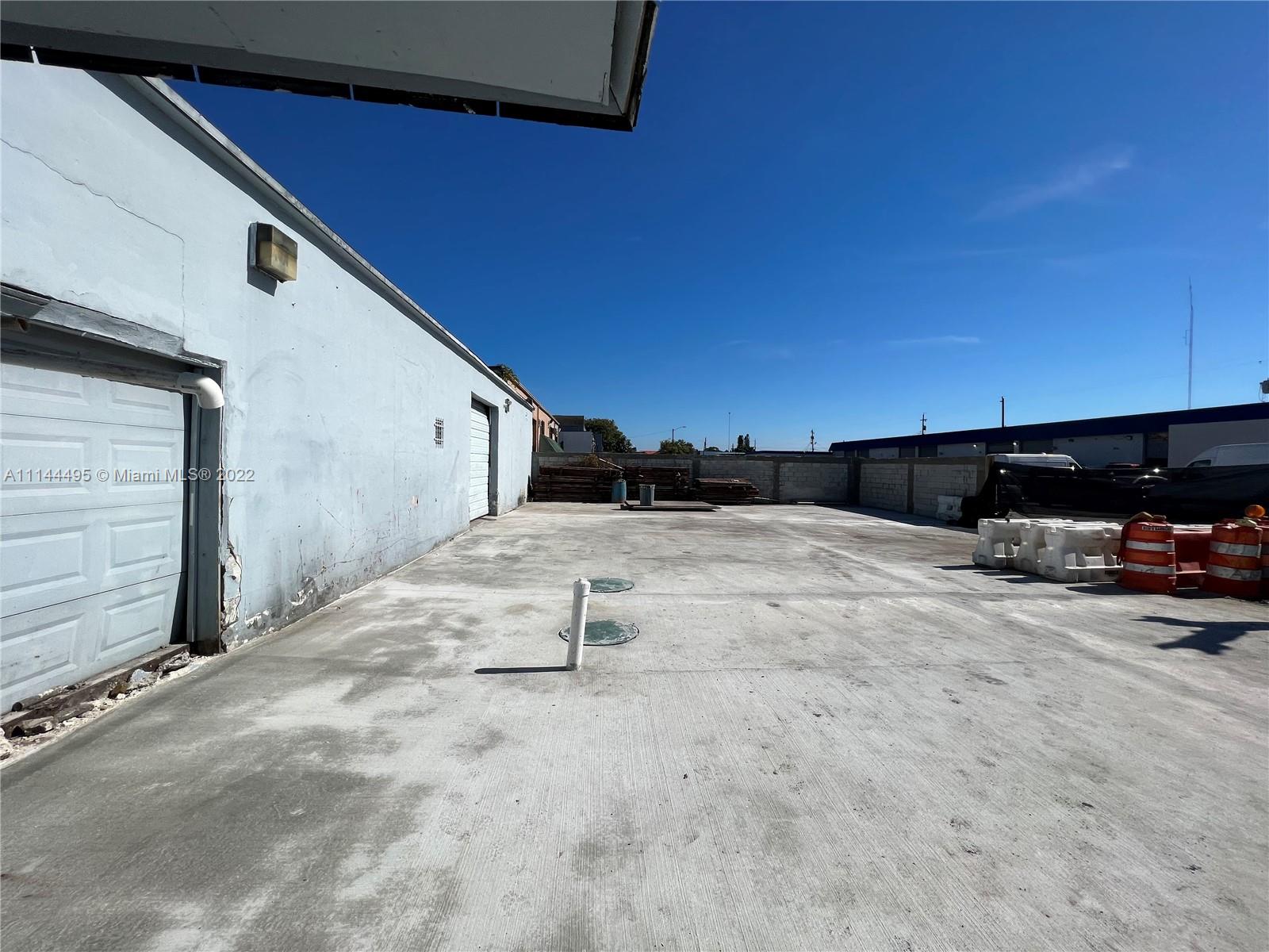 See details / sq. ft. $ 2022-07-22 0 Photo