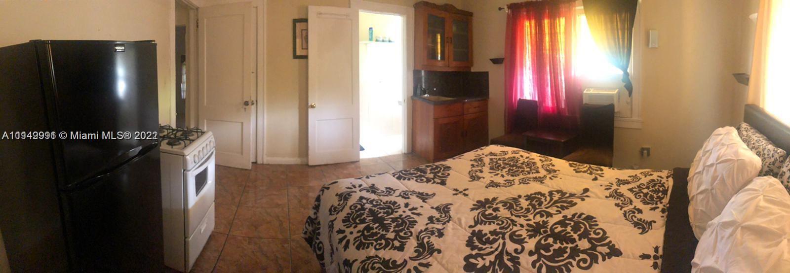See details / 3575 sq. ft. $ 2022-02-06 0 Photo