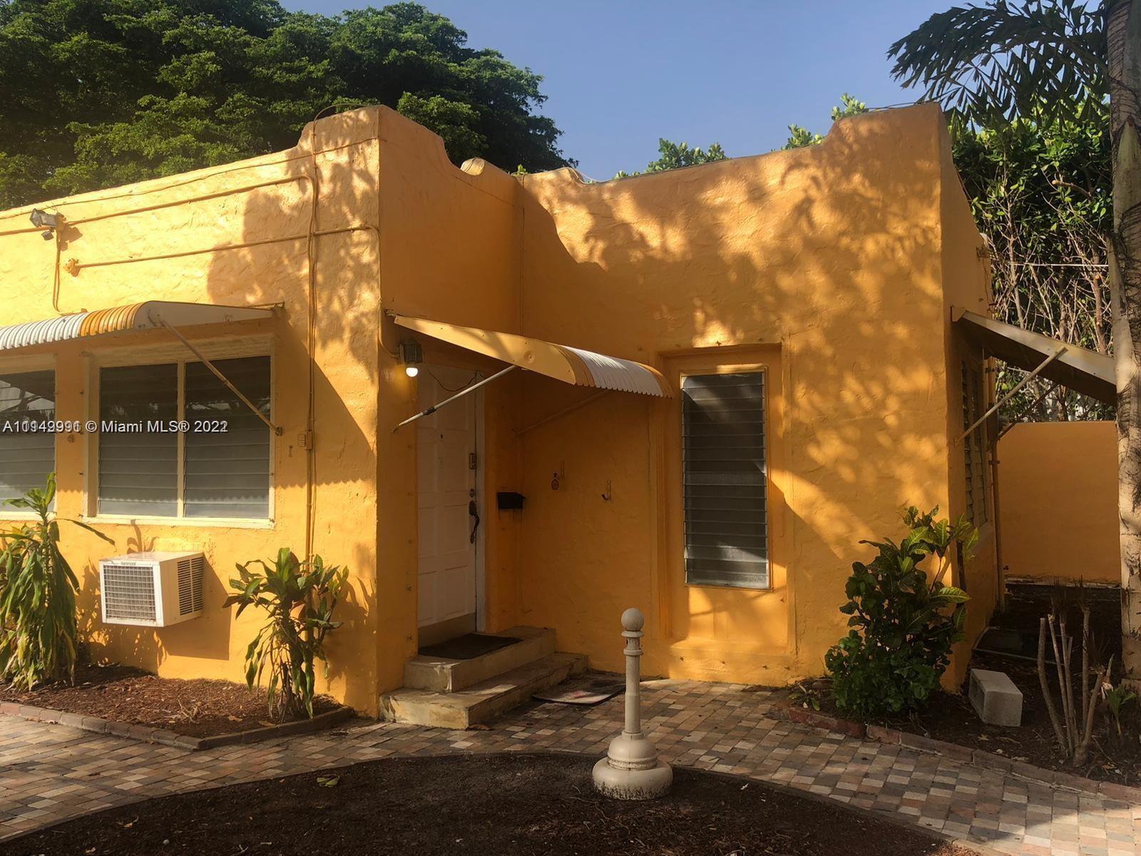 See details / 3575 sq. ft. $ 2022-02-06 0 Photo