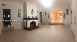 See details / 3575 sq. ft. $ 2022-02-06 0 Photo