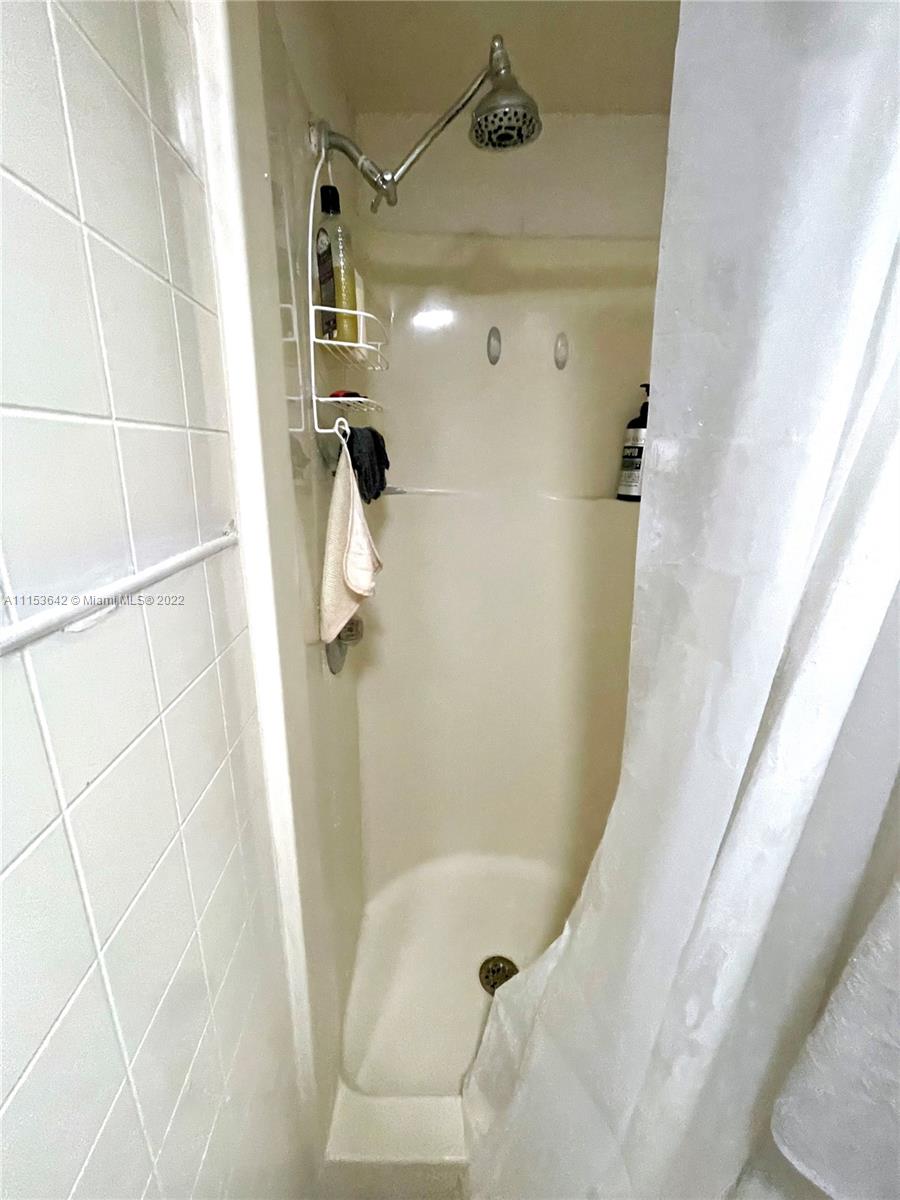 See details / sq. ft. $ 2022-08-03 0 Photo
