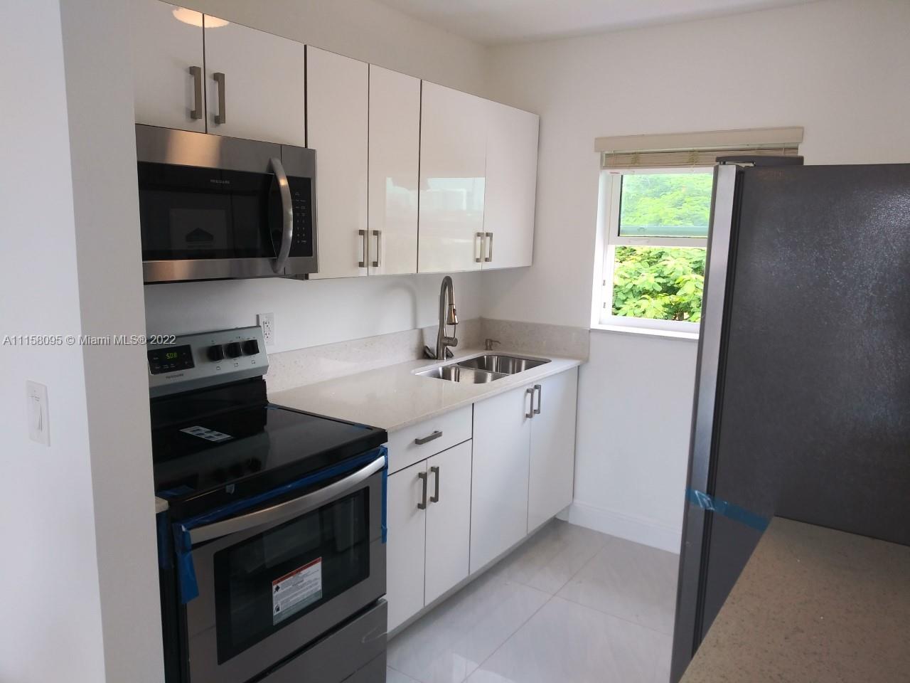 See details / sq. ft. $ 2022-09-20 0 Photo