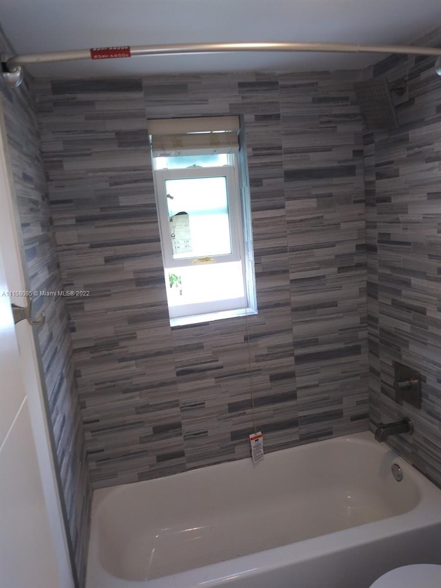 See details / sq. ft. $ 2022-09-20 0 Photo
