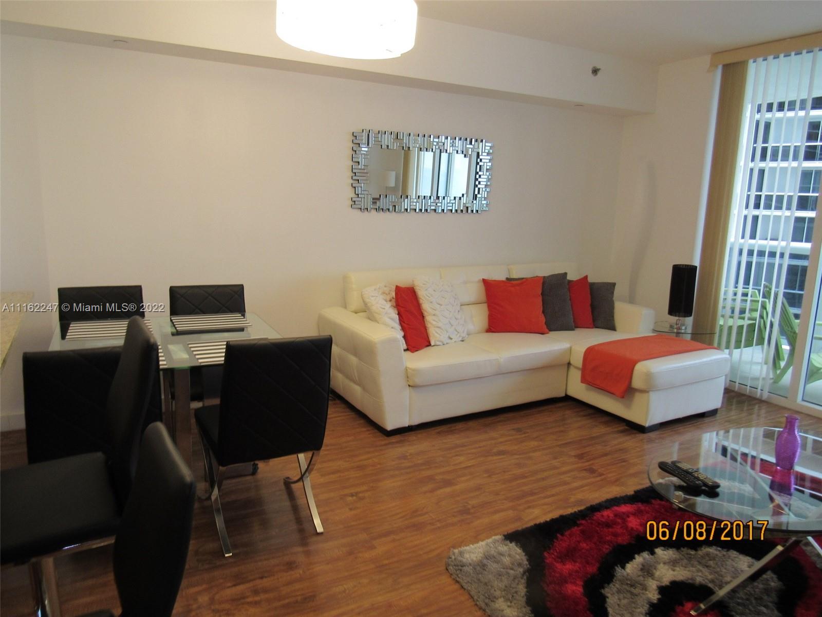 Ver detalles 1509 1 / 1 844 sq. ft. $ 2022-08-11 0 foto