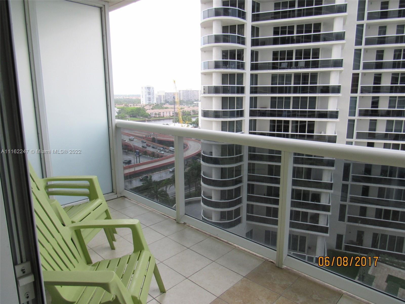 Ver detalles 1509 1 / 1 844 sq. ft. $ 2022-08-11 0 foto