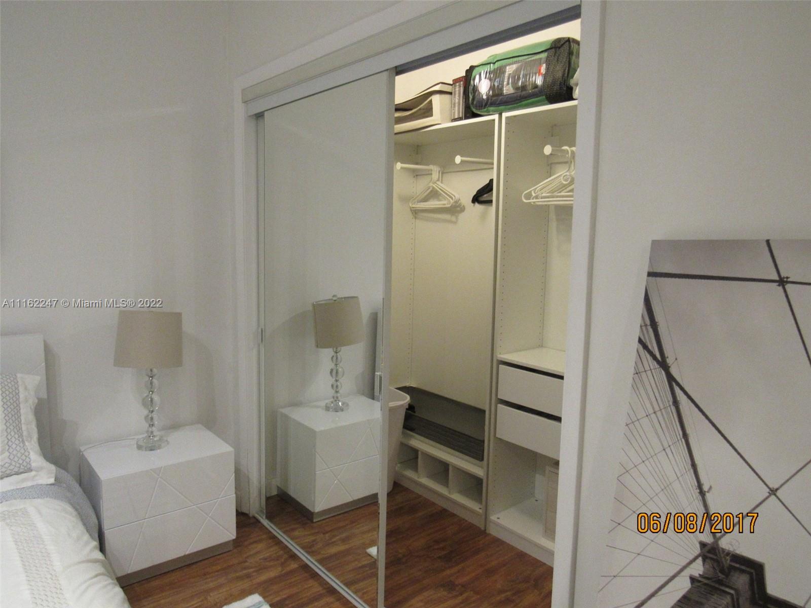 Ver detalles 1509 1 / 1 844 sq. ft. $ 2022-08-11 0 foto