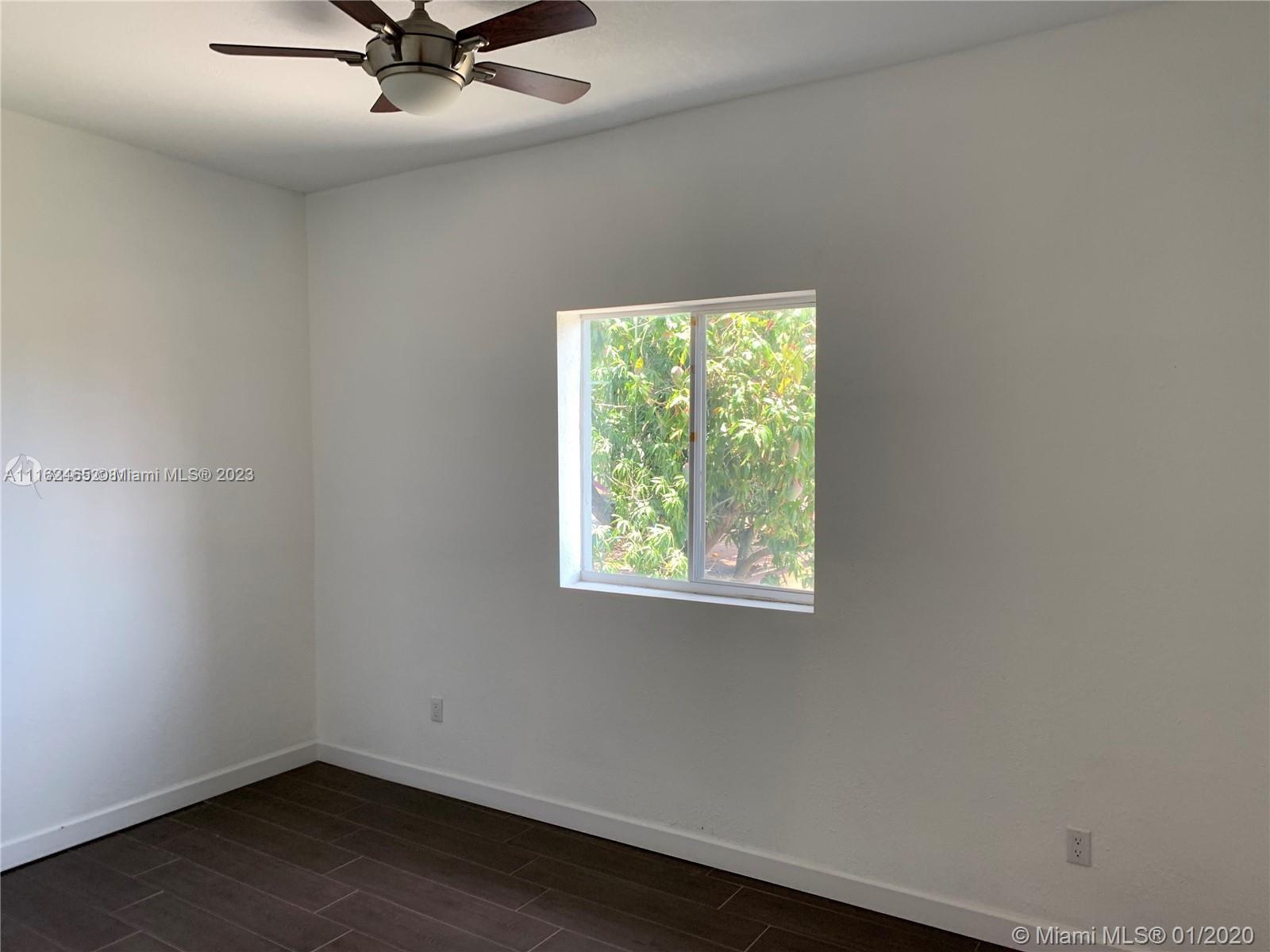 See details / 1089 sq. ft. $ 2022-02-17 0 Photo