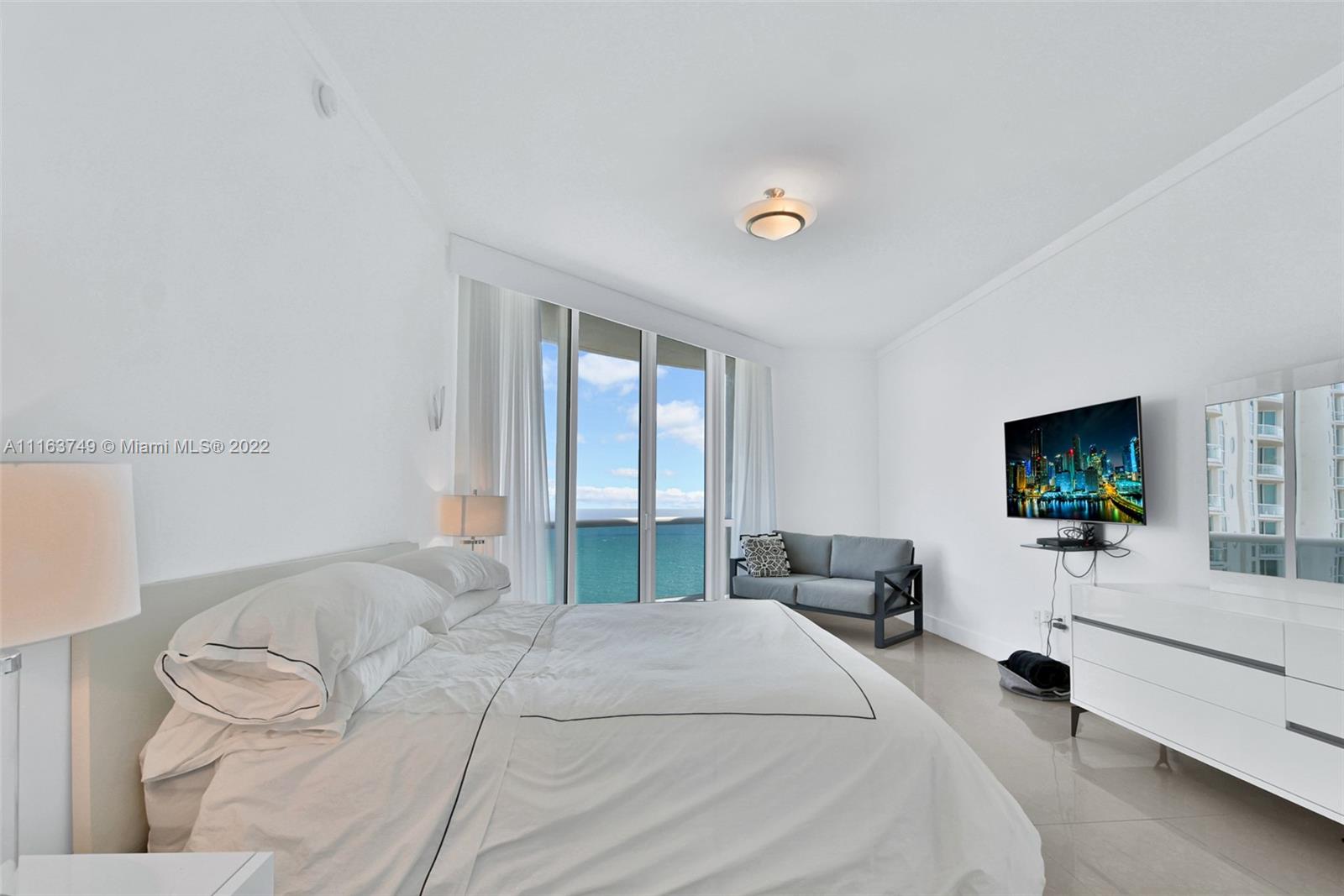 See details 2704 3 / 3 2536 sq. ft. $ 2022-02-21 0 Photo