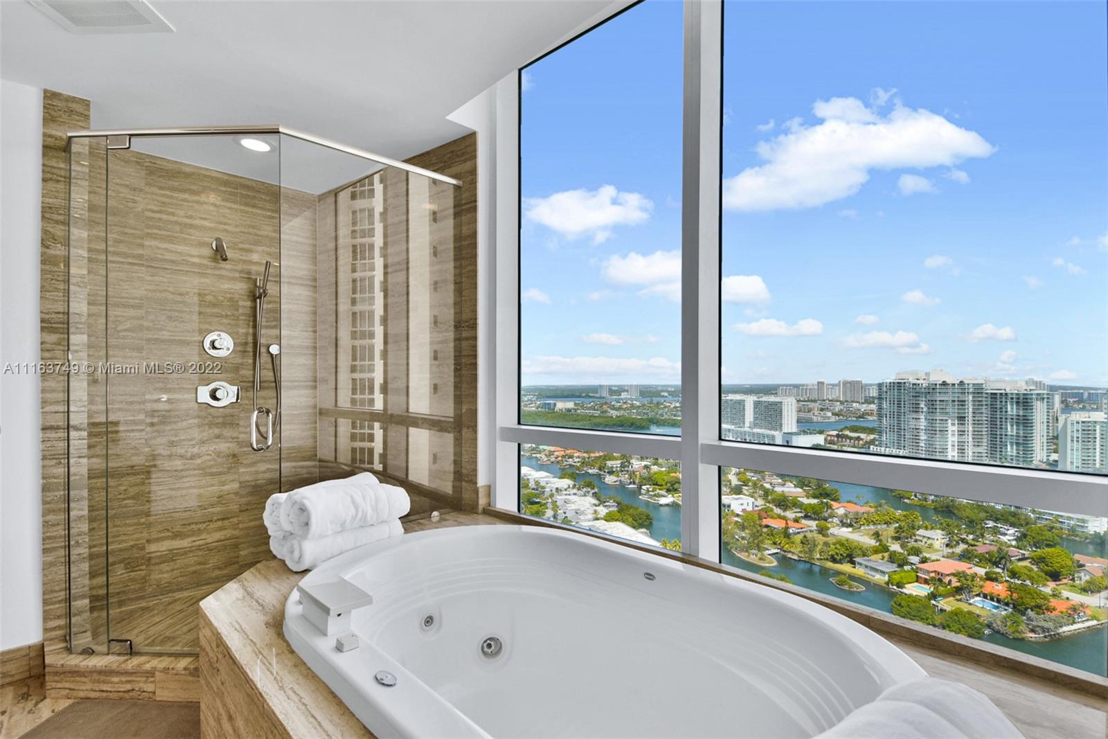 See details 2704 3 / 3 2536 sq. ft. $ 2022-02-21 0 Photo