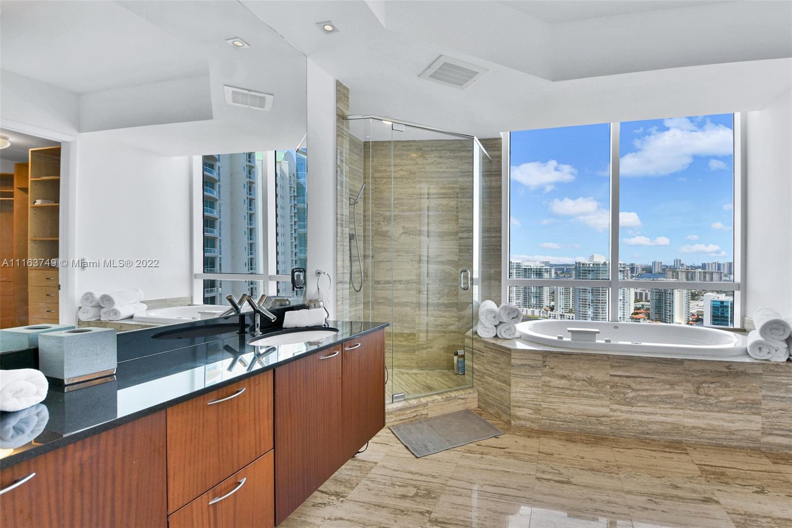 See details 2704 3 / 3 2536 sq. ft. $ 2022-02-21 0 Photo