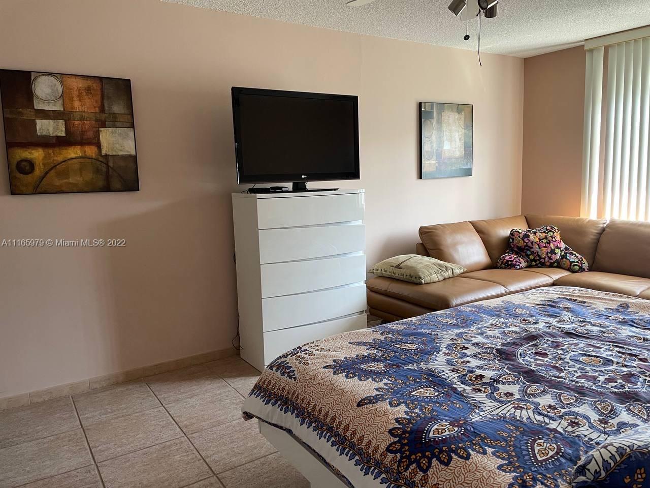 Photo of 3725 Ocean Dr #1404, Hollywood, Florida, 33019 -