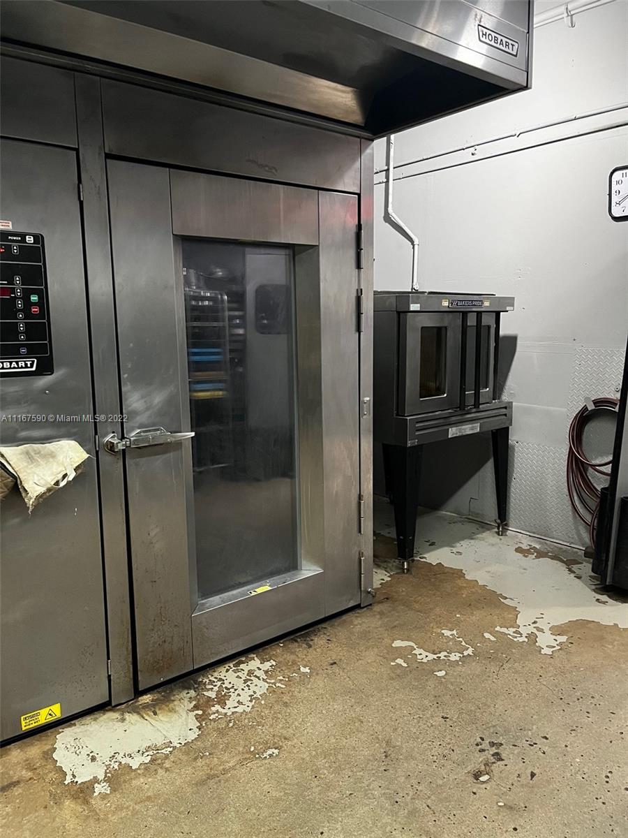 See details / sq. ft. $ 2022-03-01 0 Photo