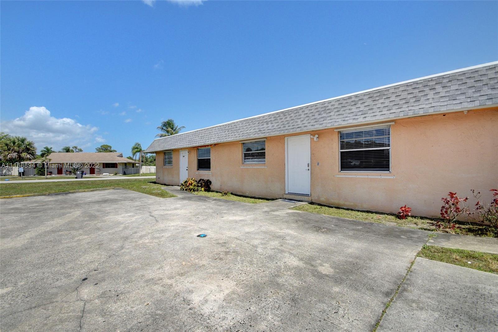 See details / 2310 sq. ft. $ 2022-11-16 0 Photo
