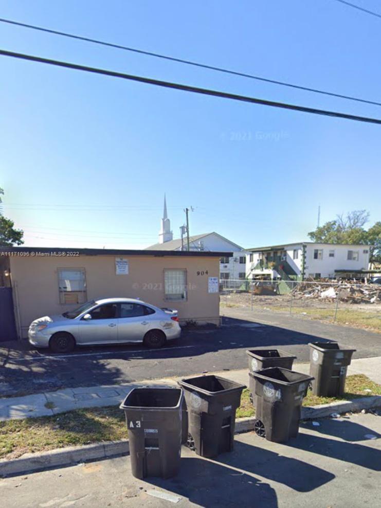 See details / 3000 sq. ft. $ 2022-03-08 0 Photo