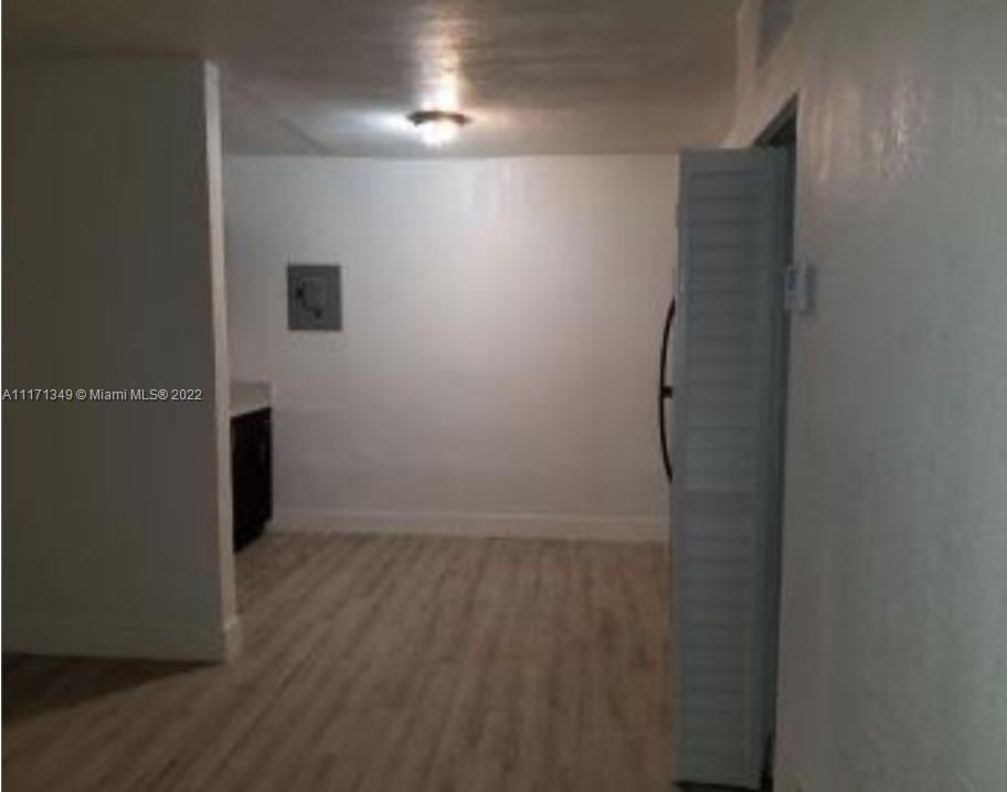 See details / 2250 sq. ft. $ 2022-03-08 0 Photo